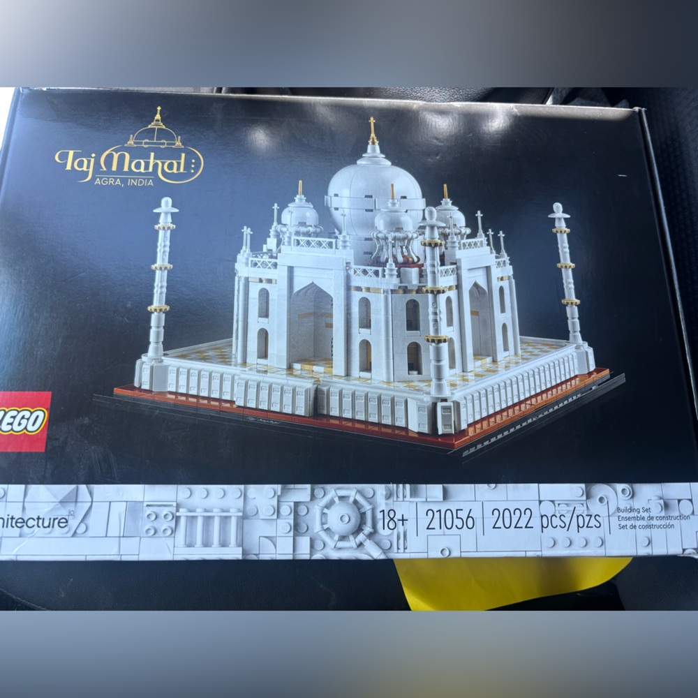 LEGO Architecture Taj Mahal with White and Gold Accents